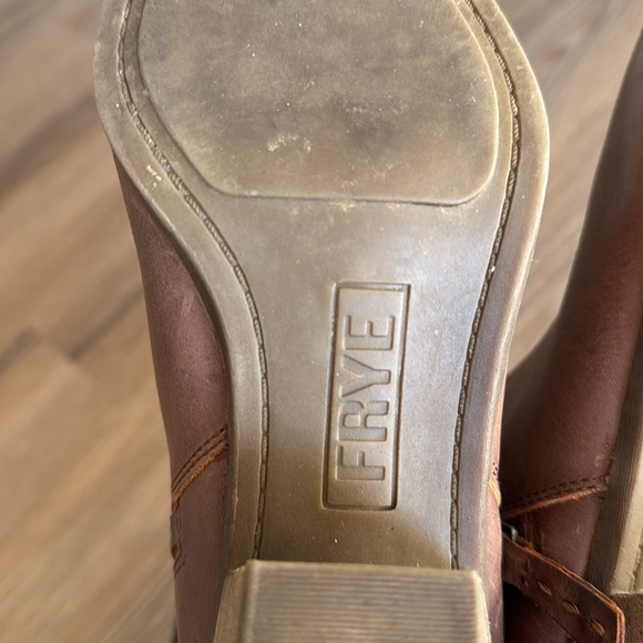 Women’s Frye ankle boots - Picture 5 of 5